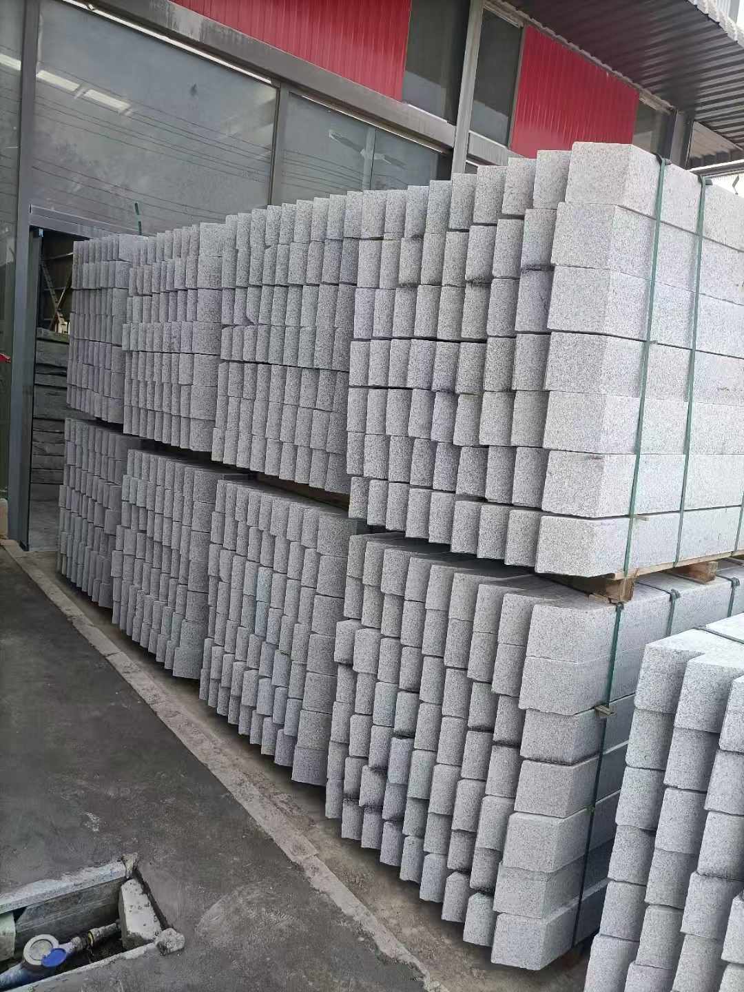 淮安芝麻白树围石 树池